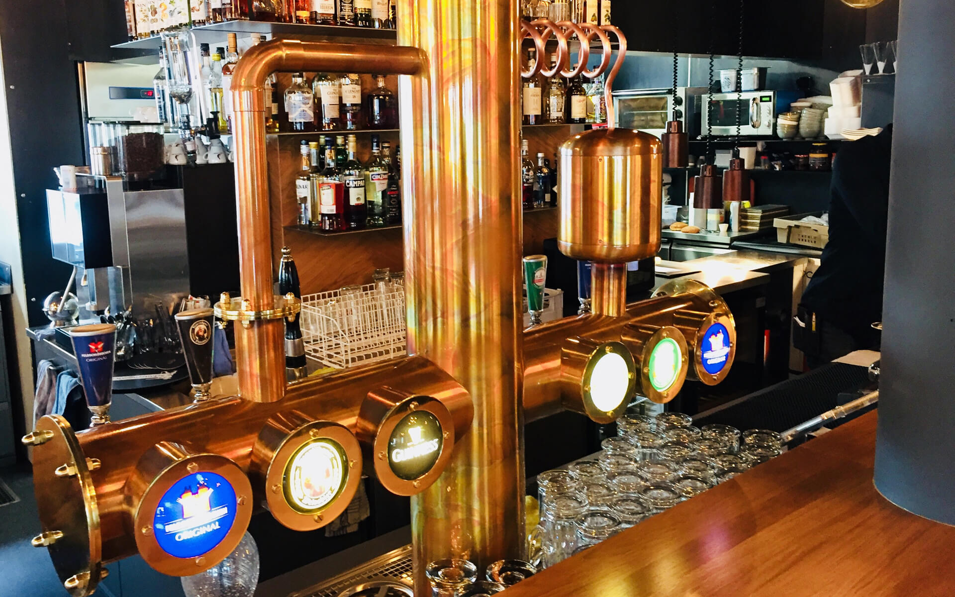Art's Bar